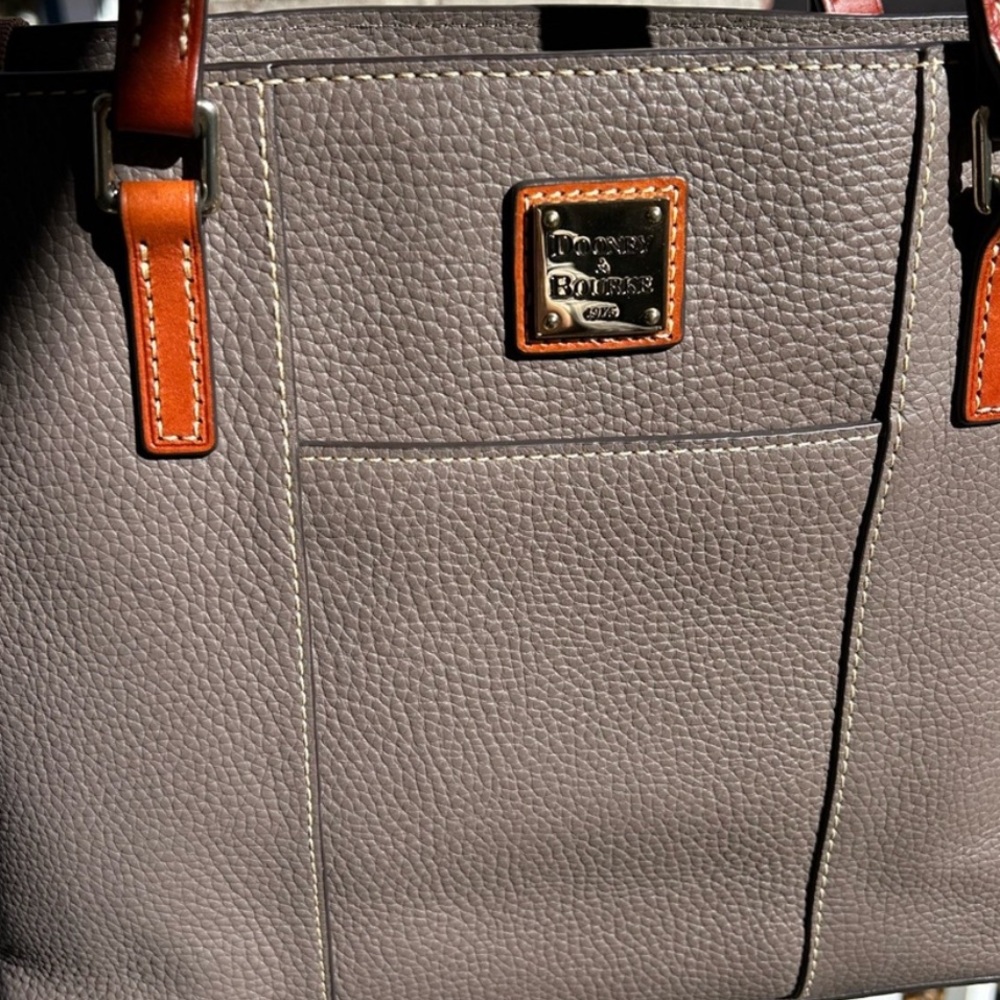 Dooney & Bourke Taupe and Tan Leather Tote EUC Open to Offers For Sale - Picture 2 of 10